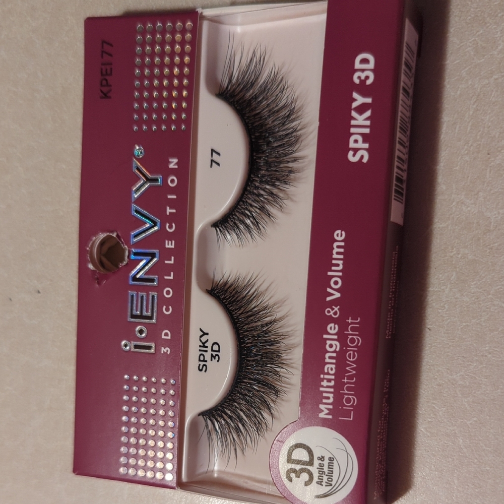 i-ENVY 3D Collection Spiky 3D Eyelashes